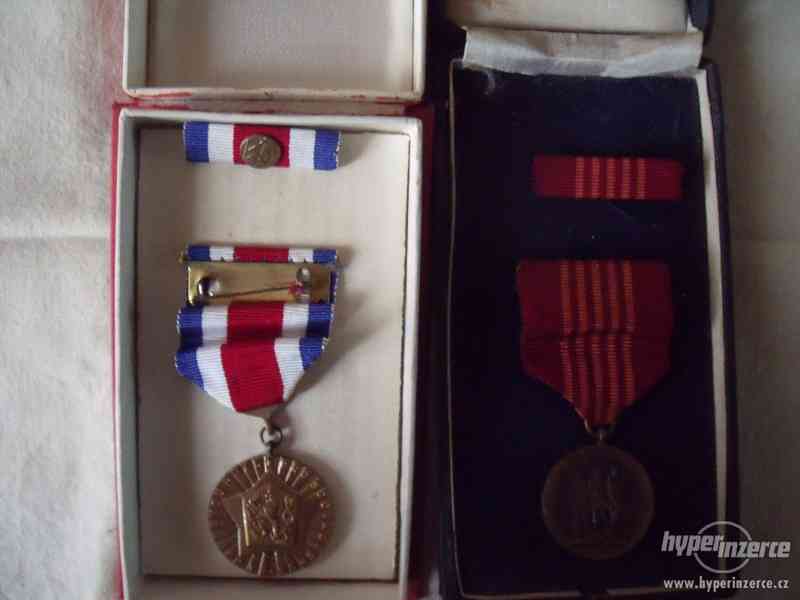 zbírka odznaku,medailí - foto 18