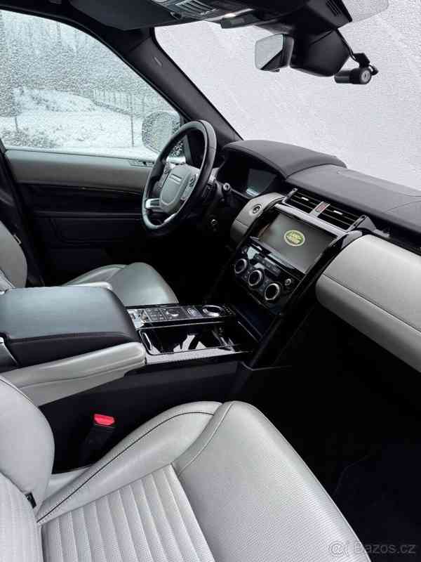 Land Rover Discovery 3,0   HSE LUXURY, 190k rok výroby 20 - foto 12