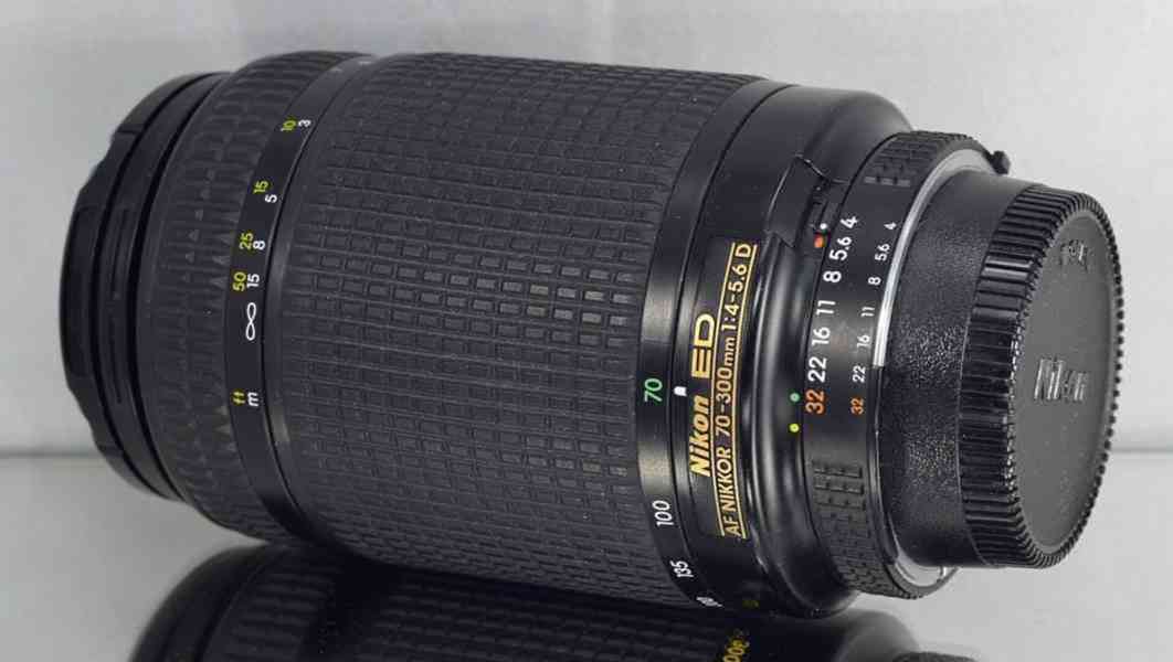 Nikon AF Nikkor 70-300mm 1:4-5.6 D ED FX TELE-ZOOM - foto 6