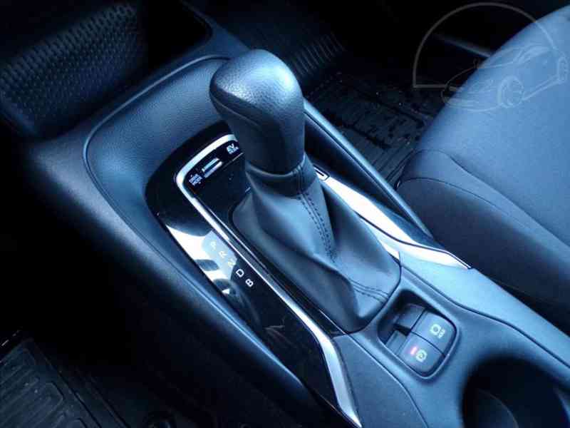 Toyota Corolla 1,8 i TS Hybrid,Active AT-1.MAJITEL - foto 9