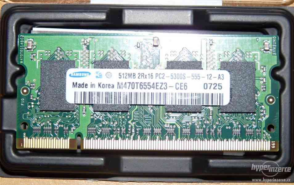 4x Samsung M470T6554EZ3-CE6 (512 MB, DDR2, 667 MHz,200-pin) - foto 1