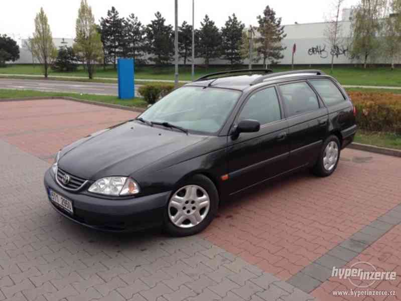 Sháním auto zn.Toyota - foto 1