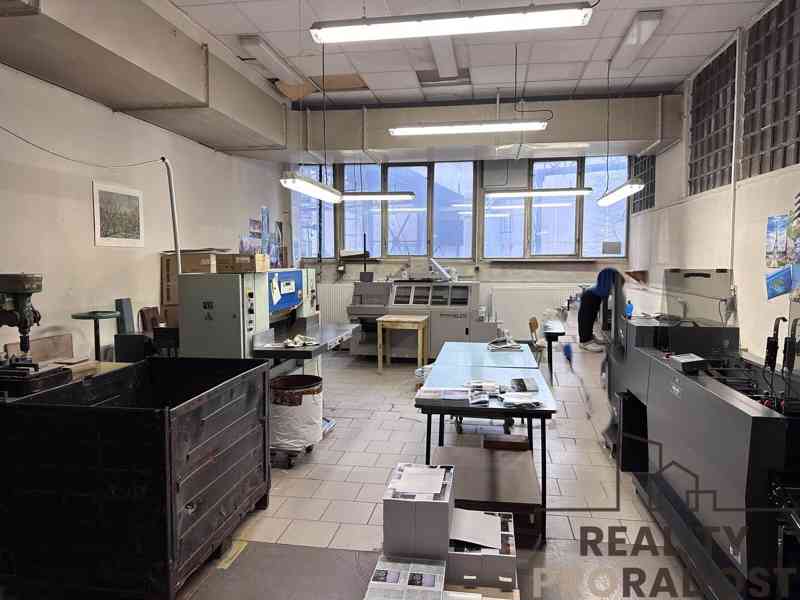 PRONÁJEM SKLADU - DÍLNY O VÝMĚŘE 254m2 V ADAMOVĚ U BLANSKA  - foto 7