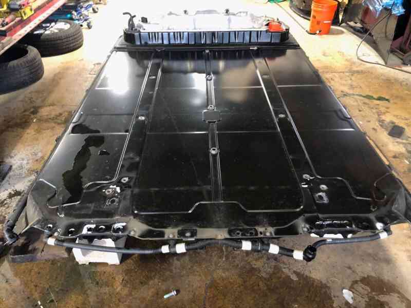 BATERIE TESLA Z TESLA MODEL 3 2018 - foto 3