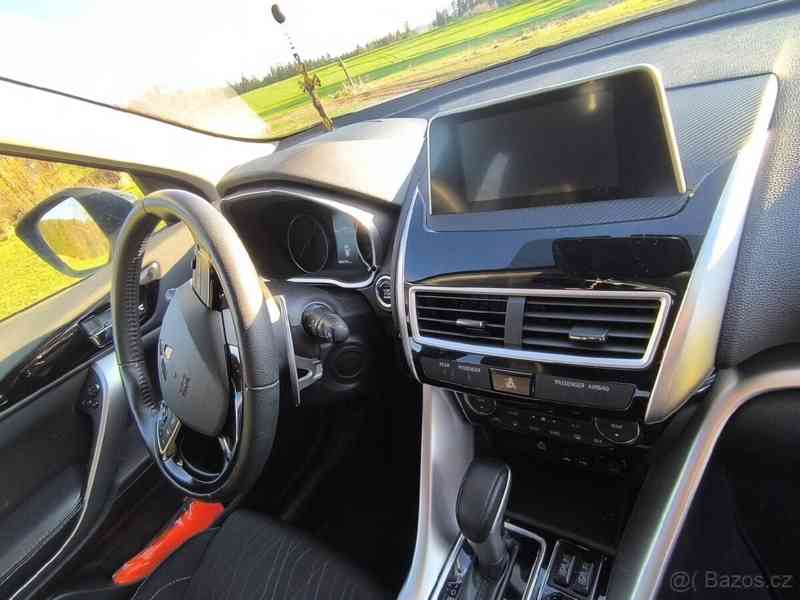 Mitsubishi Eclipse Cross 1,5   + příčníky a tažné zařízení - foto 8