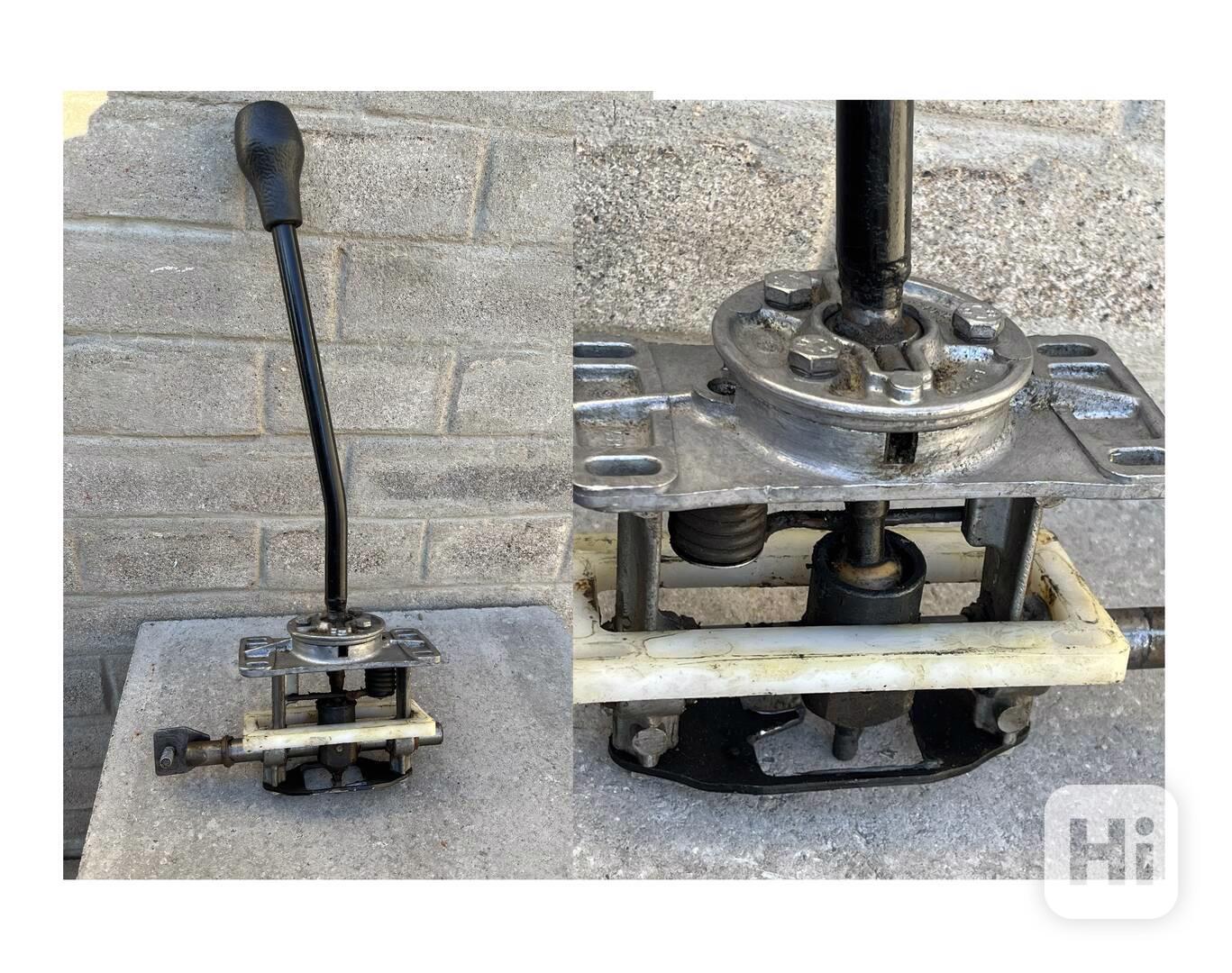 ŠKODA 130 - 136 RAPID, kulisa řazení 5kvalt - foto 1