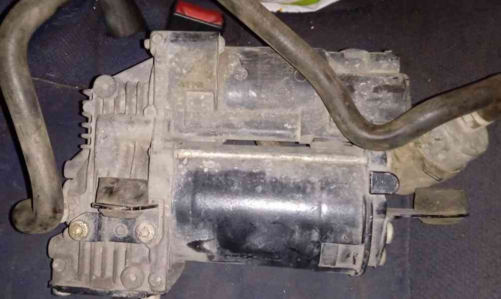 MERCEDES W221 KOMPRESOR AIRMATIC- A2213201704 - foto 2