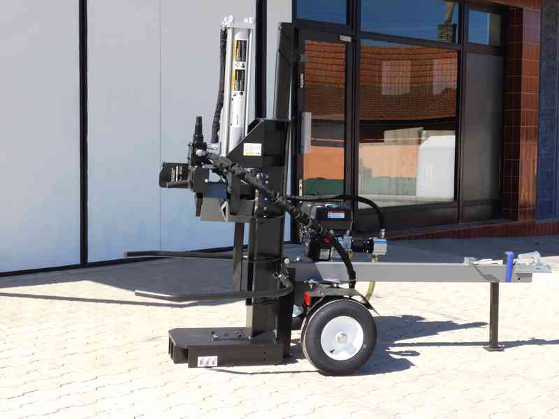 Jansen HS-22A62, 22 t, 62 cm, benzínová štípačka na dřevo  - foto 5