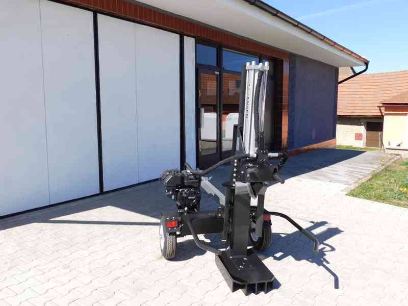 Jansen HS-22A62, 22 t, 62 cm, benzínová štípačka na dřevo  - foto 12