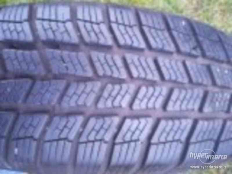 Prodej zimních pneumatik - foto 1