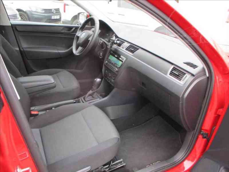 Škoda Rapid 1,6 TDI CR 66kW Spaceback DSG - foto 12