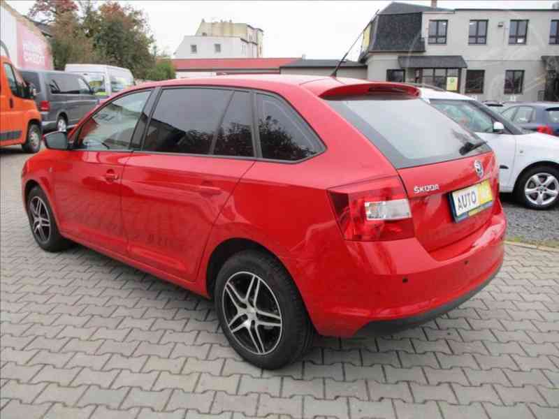 Škoda Rapid 1,6 TDI CR 66kW Spaceback DSG - foto 3