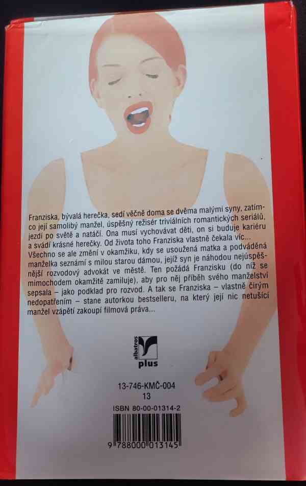 Hera Lindová - Superžena  - foto 2