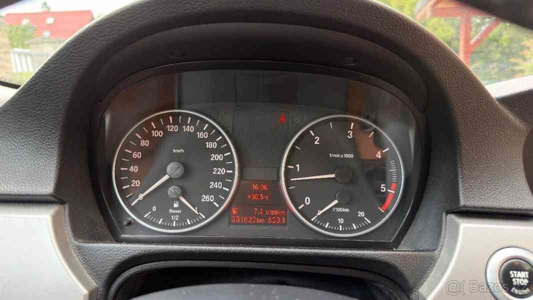 BMW Řada 3 3,0   e90 330xD - foto 14