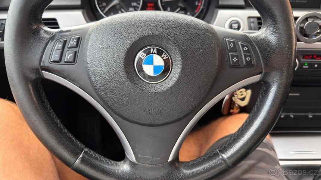 BMW Řada 3 3,0   e90 330xD - foto 15