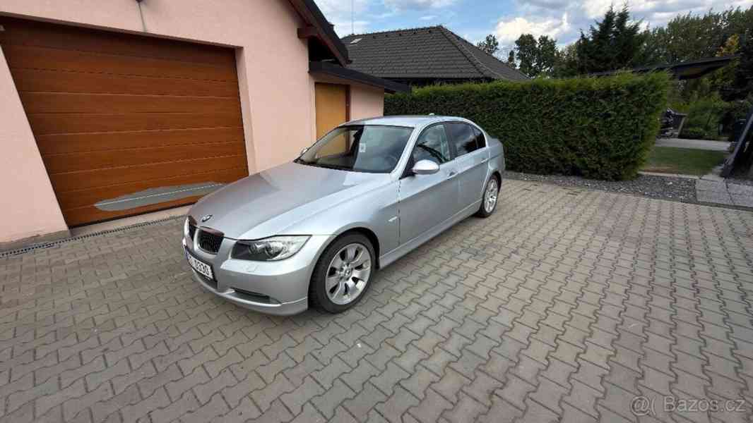 BMW Řada 3 3,0   e90 330xD - foto 9