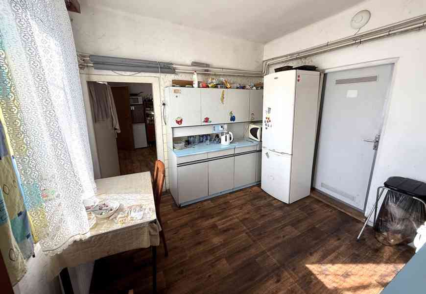 PRODEJ RD SE DVĚMA BYTOVÝMI JEDNOTKAMI V BRNĚ–MALOMĚŘICÍCH  - foto 8