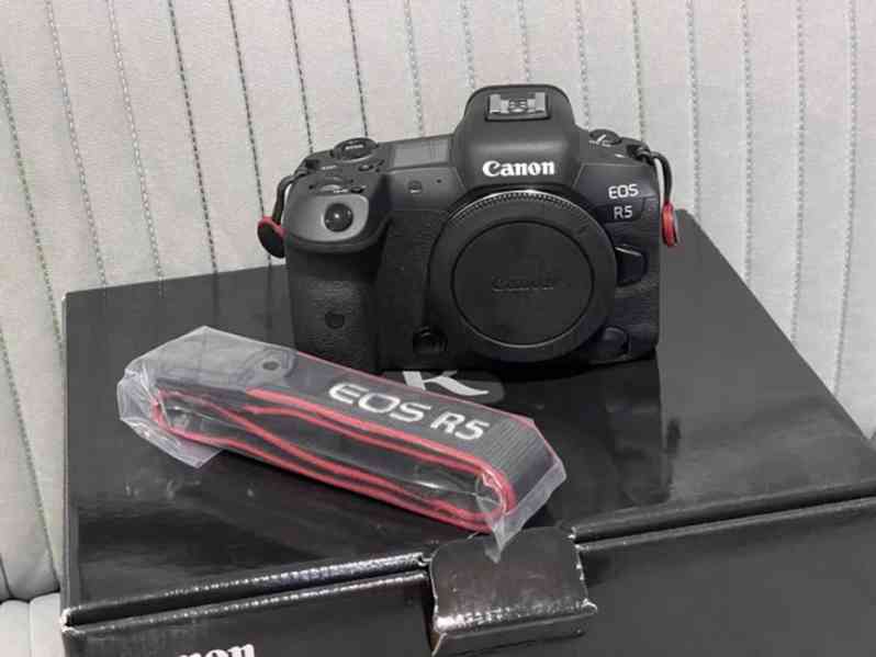 DSLR fotoaparáty Canon EOS 5D Mark IV - foto 4