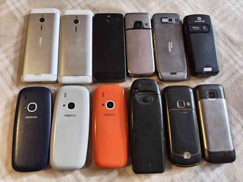 Mobilní tlačítkové telefony Nokia č.3 - foto 2