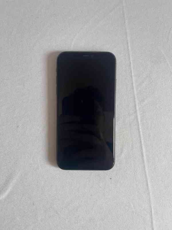 Apple iPhone 11 64GB Black – technicky funkční, MDM Danon... - foto 2