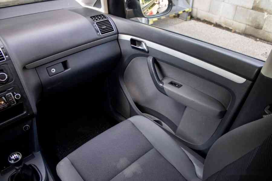 Volkswagen Touran 1.6 TDI BlueMotion Technology Comfortline - foto 11