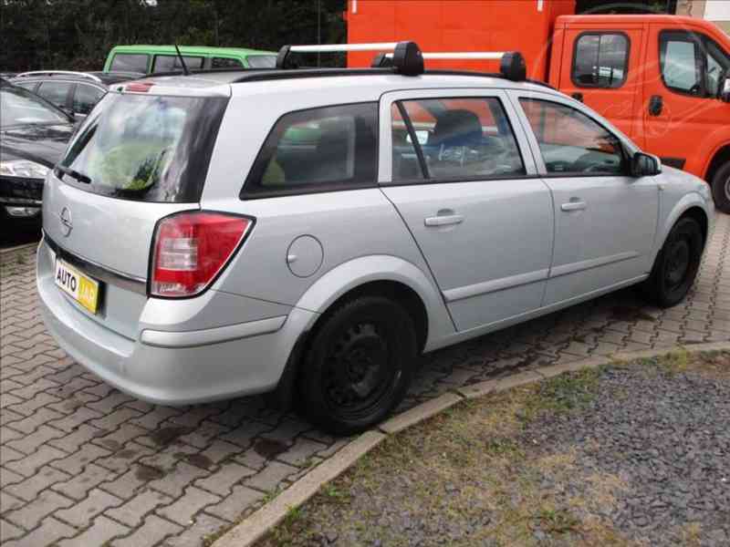 Opel Astra 1,4 i,16V Enjoy Caravan - foto 3
