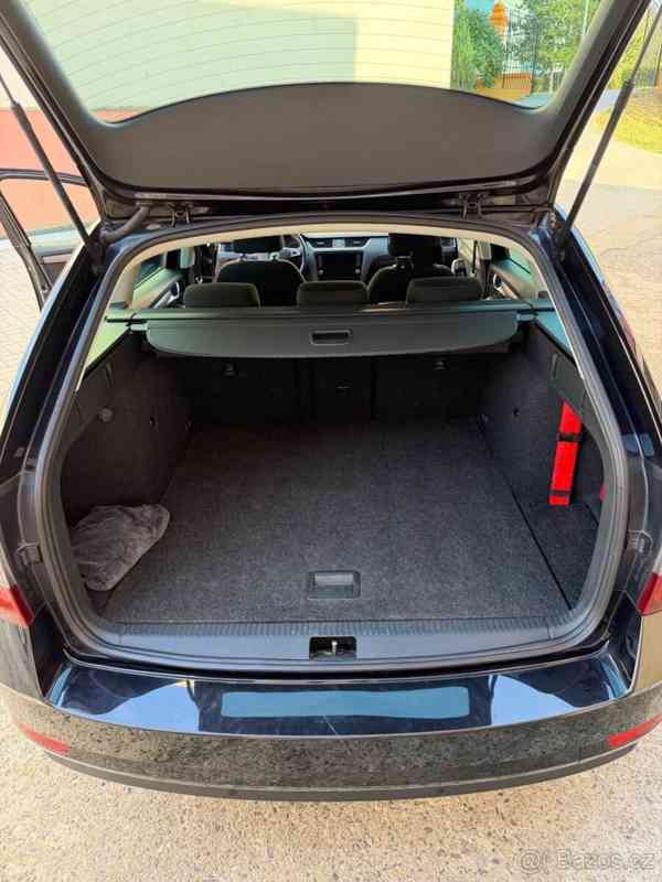 Škoda Octavia 2,0   3 - foto 11