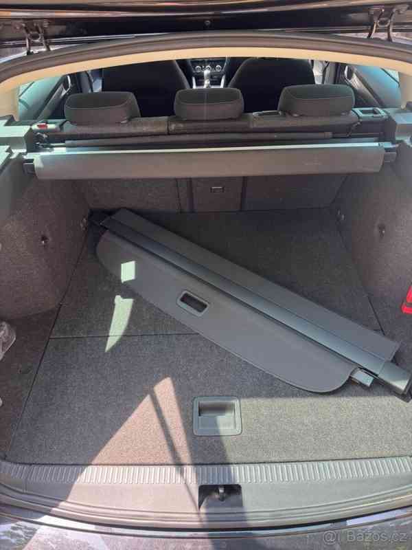 Škoda Octavia 2,0   3 - foto 20