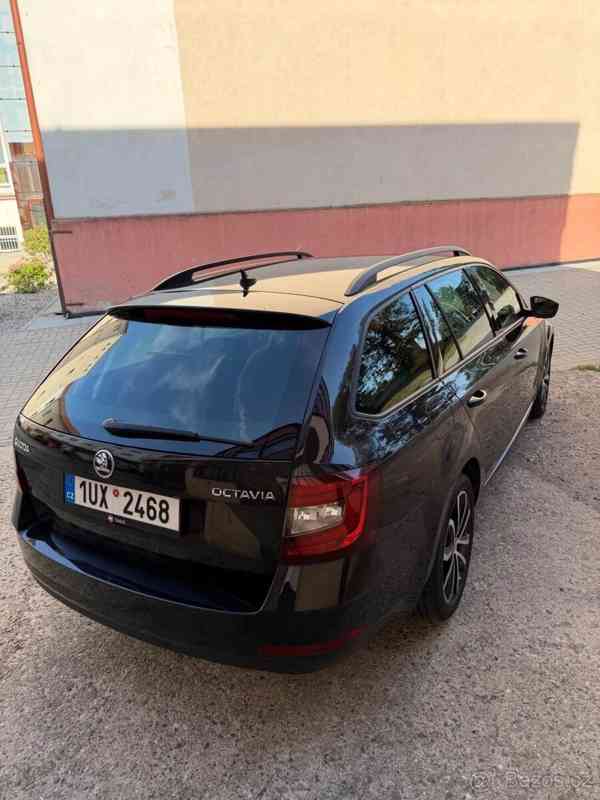 Škoda Octavia 2,0   3 - foto 6