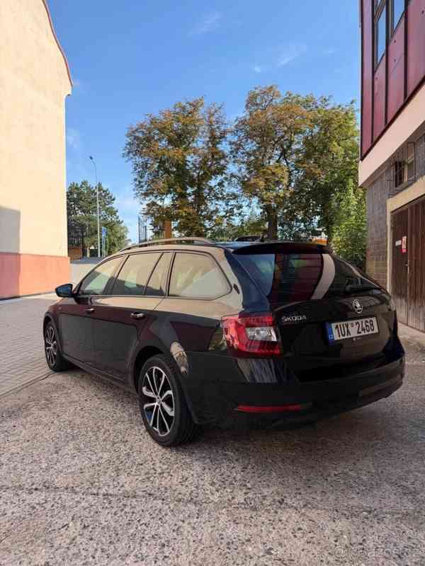 Škoda Octavia 2,0   3 - foto 5