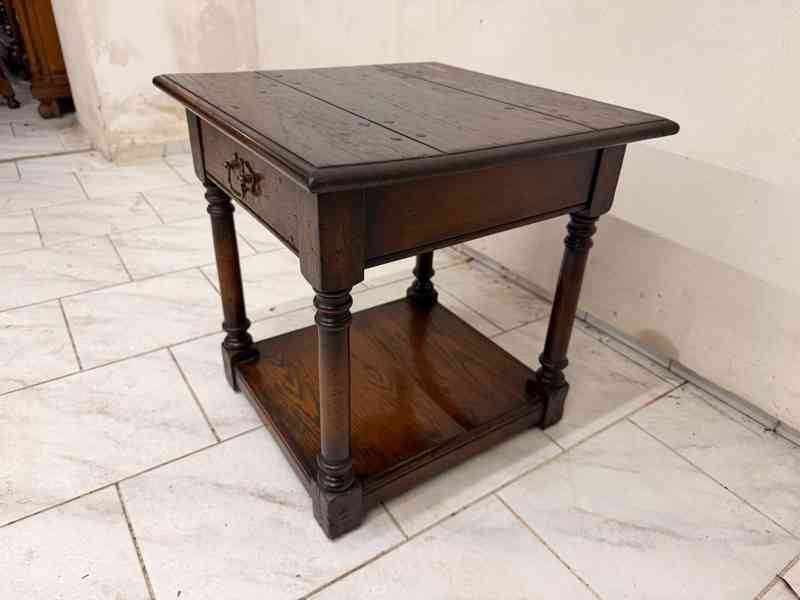 Starožitný rustikální stolek - foto 2