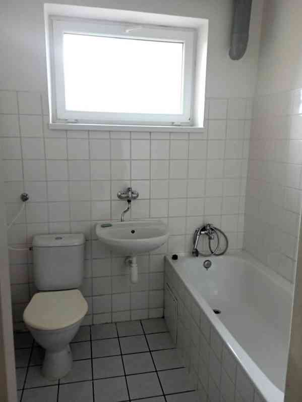 Pronájem prostorného 1+1, Slezská Ostrava, ul. Kasární, - foto 5