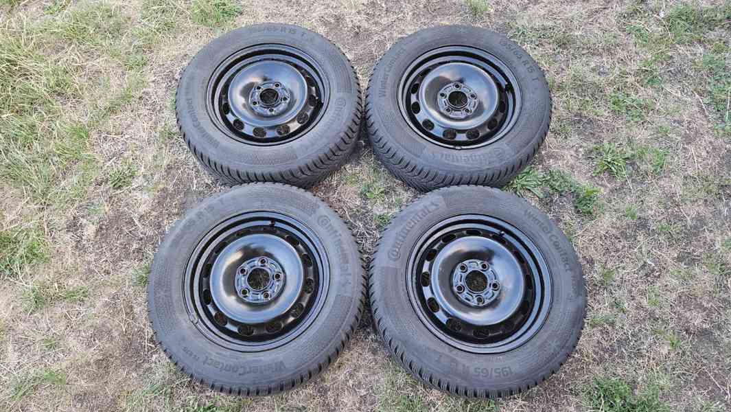 Ford Focus pneumatiky 195/65R15 disky 6Jx15 5x108 ET52,5 - foto 1
