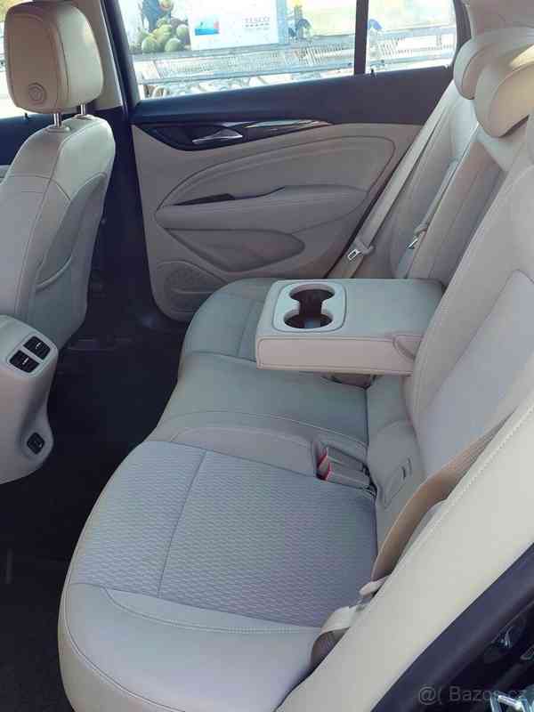 Opel Insignia 1,5 Sport Turbo - foto 6