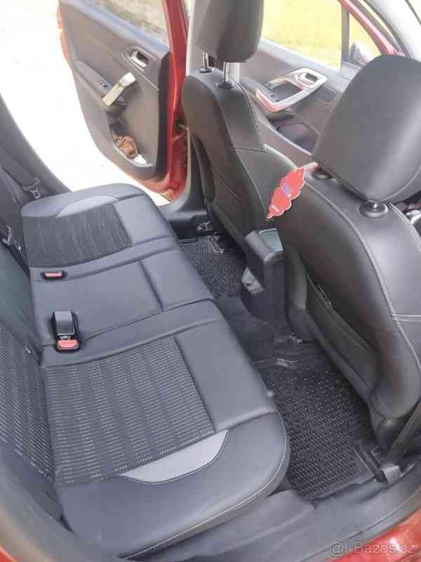 Peugeot 2008 2,0   i. 81 kW. - foto 16