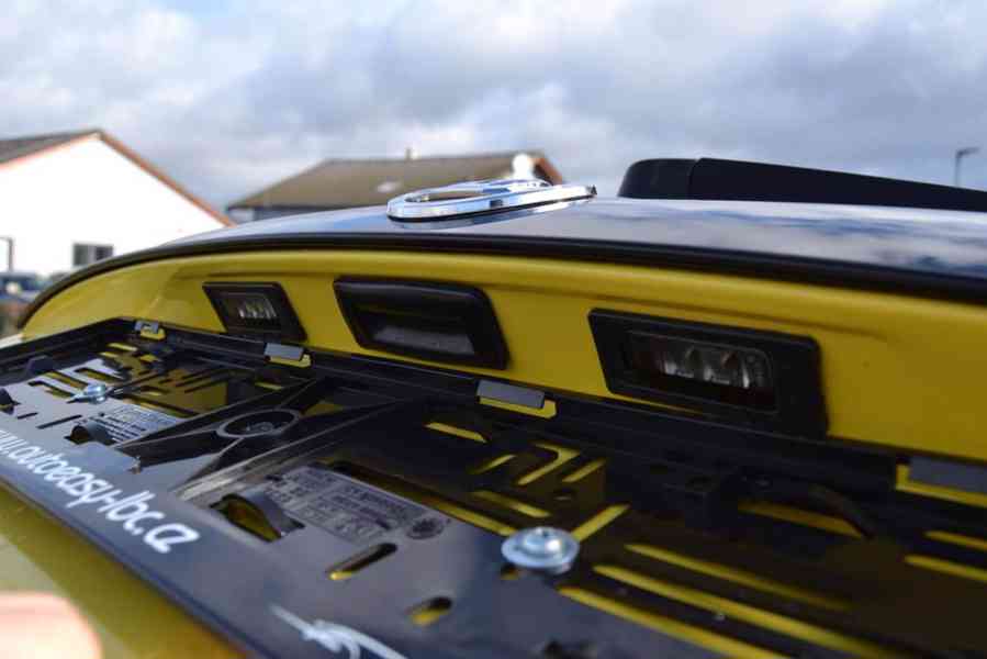 yŠkoda Rapid 1.2 TSI 77kW Spaceback Sport edition Xenon - foto 18