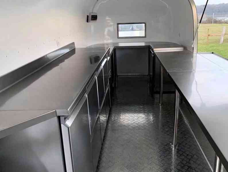 Gastro Trailers Food Truck zmrzlinový stánek Pojízdná  - foto 4