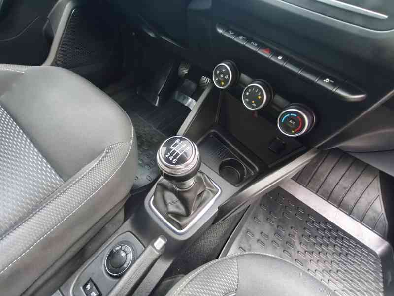 Dacia Duster 1.5 DCi 4x4,ČR,DPH,kamera,1.maj,tažné - foto 14