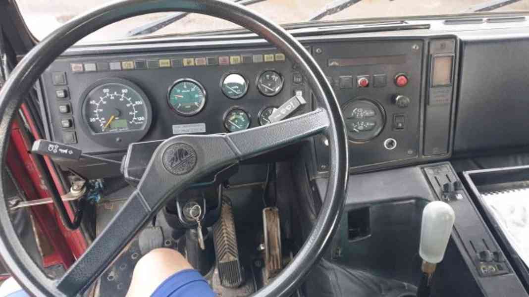18t sklápěč MAZ motor Deutz - foto 8