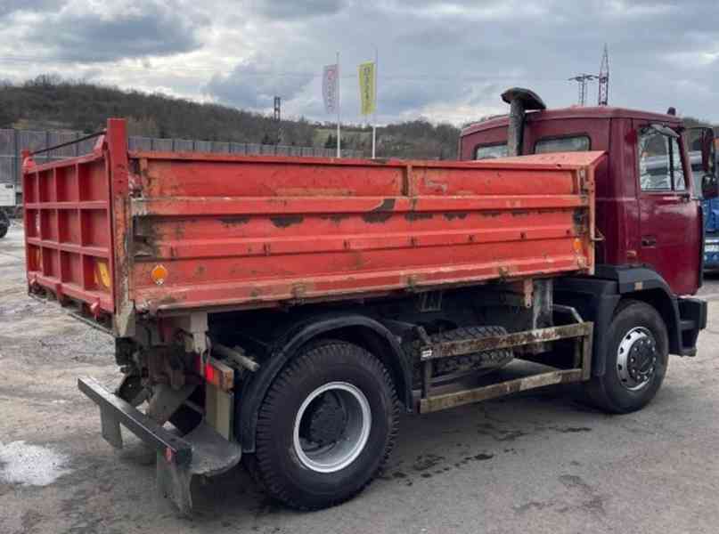 18t sklápěč MAZ motor Deutz - foto 5