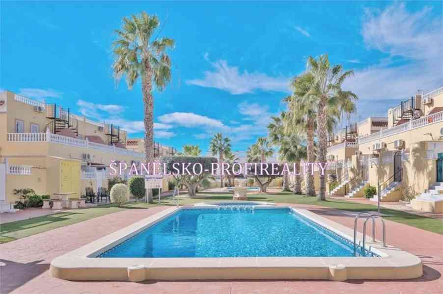 Španělsko, Alicante, La Zenia řadový dům 3kk - foto 3