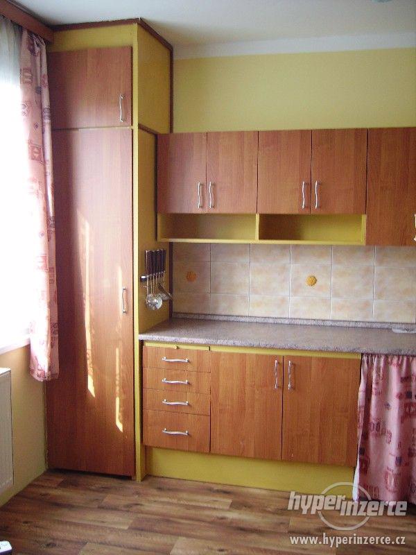 Pronájem bytu 3+1 Lázně Bělohrad - foto 1