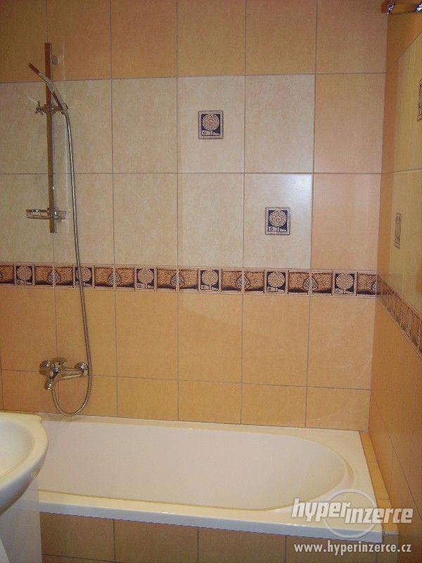Pronájem bytu 3+1 Lázně Bělohrad - foto 4