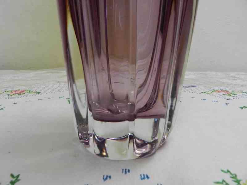 Masivní silnostěnná fialová Váza - foto 4
