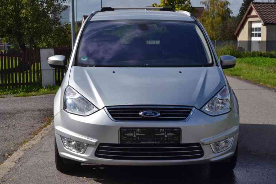 Ford Galaxy 2.0 TDCI 103kW Family 7 míst - foto 6