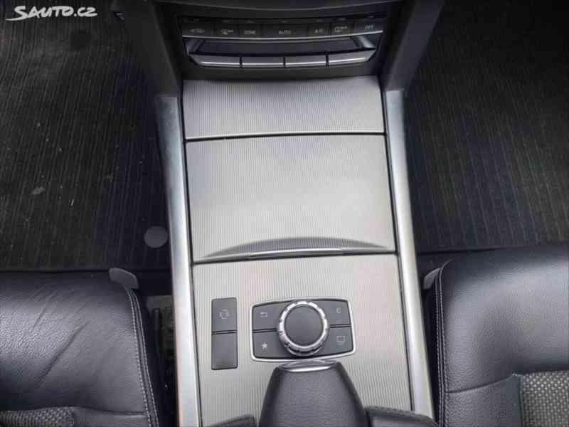 Mercedes-Benz Třídy E E200 BLUETEC AVANTGARDE - foto 6