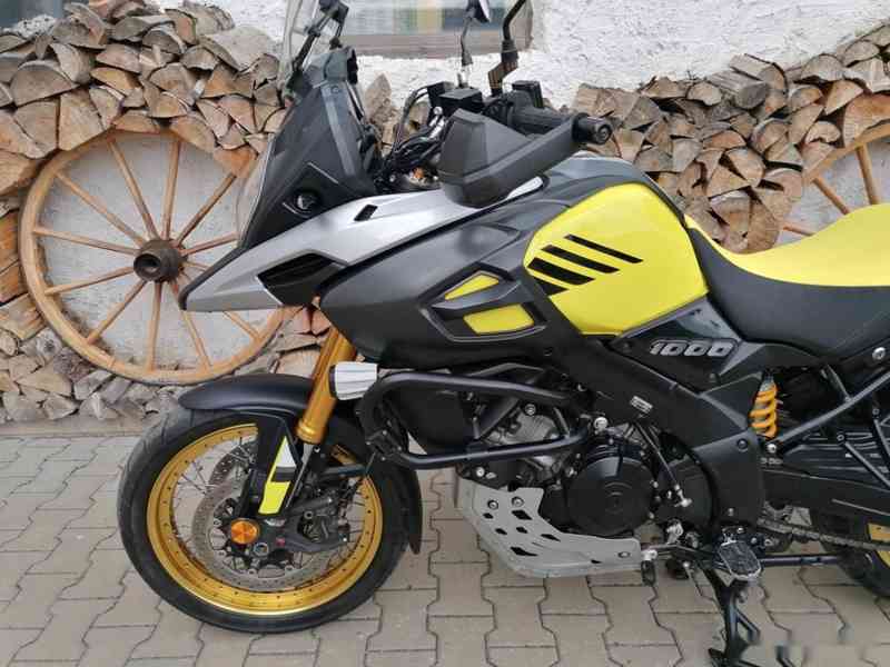 SUZUKI DL 1000 V-Strom XT ABS - foto 9