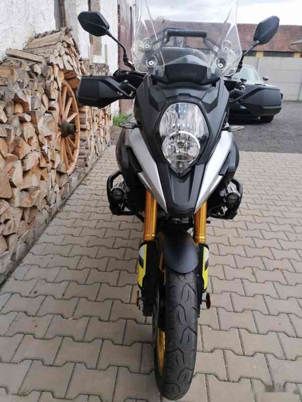SUZUKI DL 1000 V-Strom XT ABS - foto 12