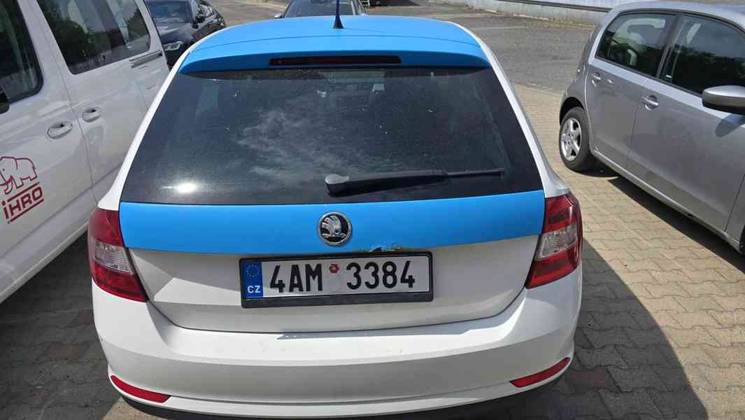 Škoda Rapid - foto 2