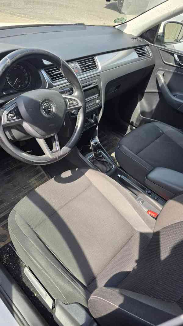 Škoda Rapid - foto 7